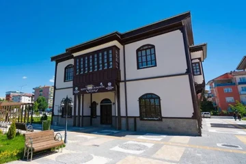 Sanat Gezi Durağı: Malatya Radyo ve Gramofon Müzesi