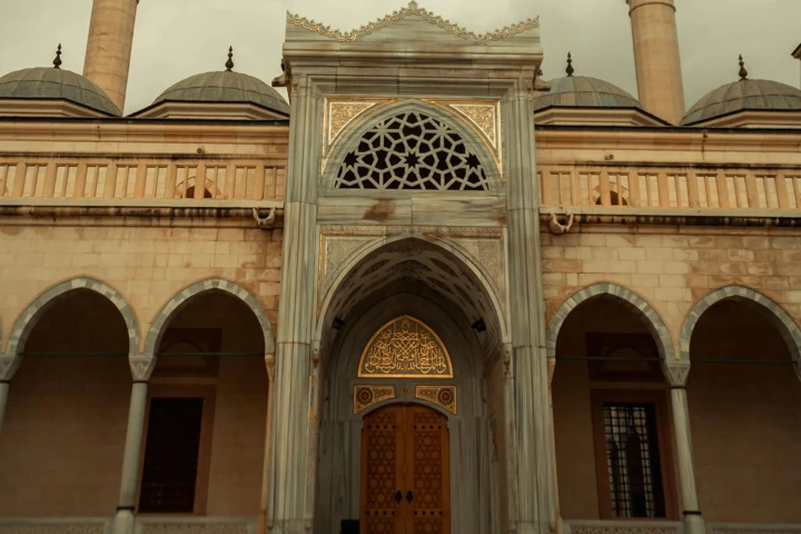 7. Adana Ulu Camii