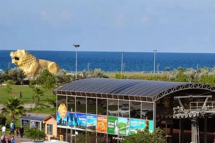 15. Batı Park