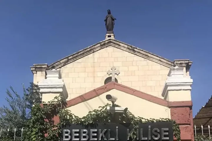 10. Bebekli Kilise