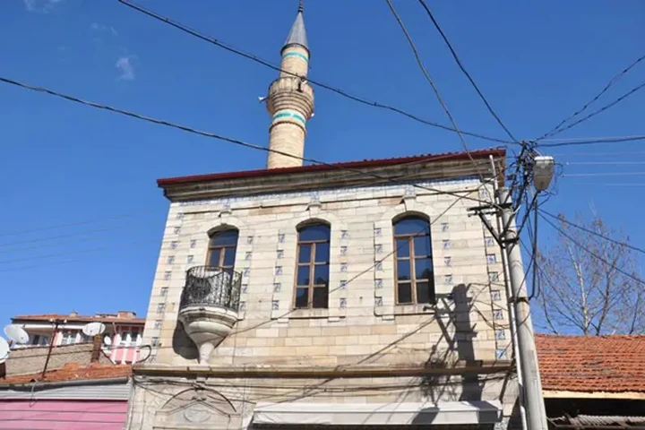 6. Kaditler Camii