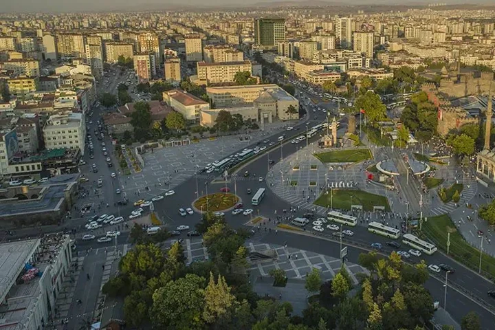 Kayseri Cumhuriyet Meydanı