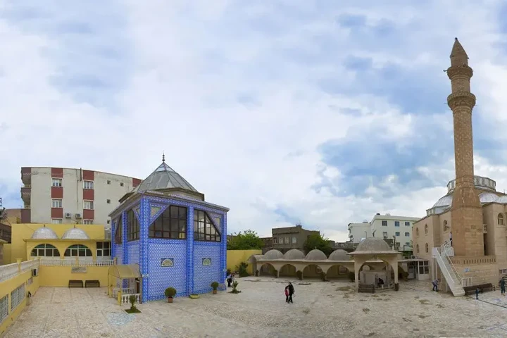 Nuh Peygamber Türbesi