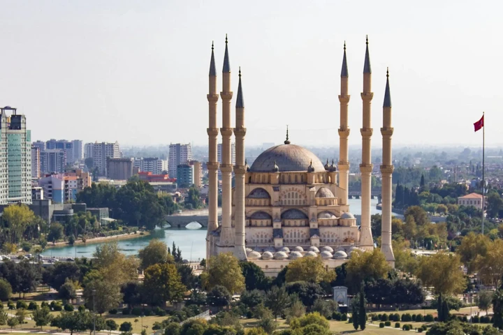 1. Sabancı Merkez Camii