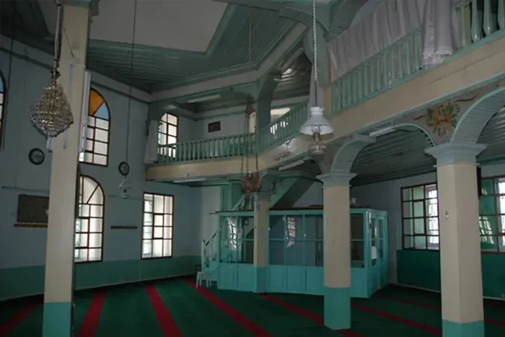 10. Sadettin Camii