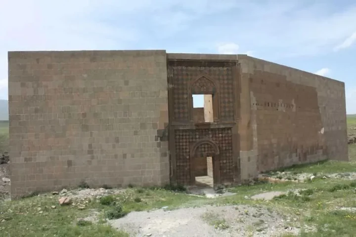 6. Selçuklu Sarayı