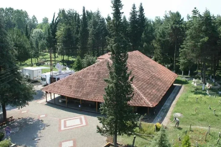 9. Tarihi Göğceli Camii