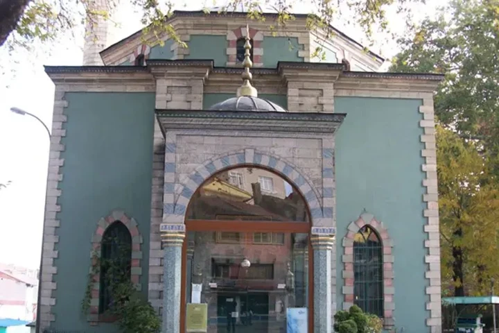 3. Yeşil Camii